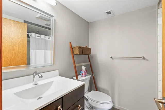 $689,000 | 2012 Byrnebruk Drive, Champaign, IL 61822