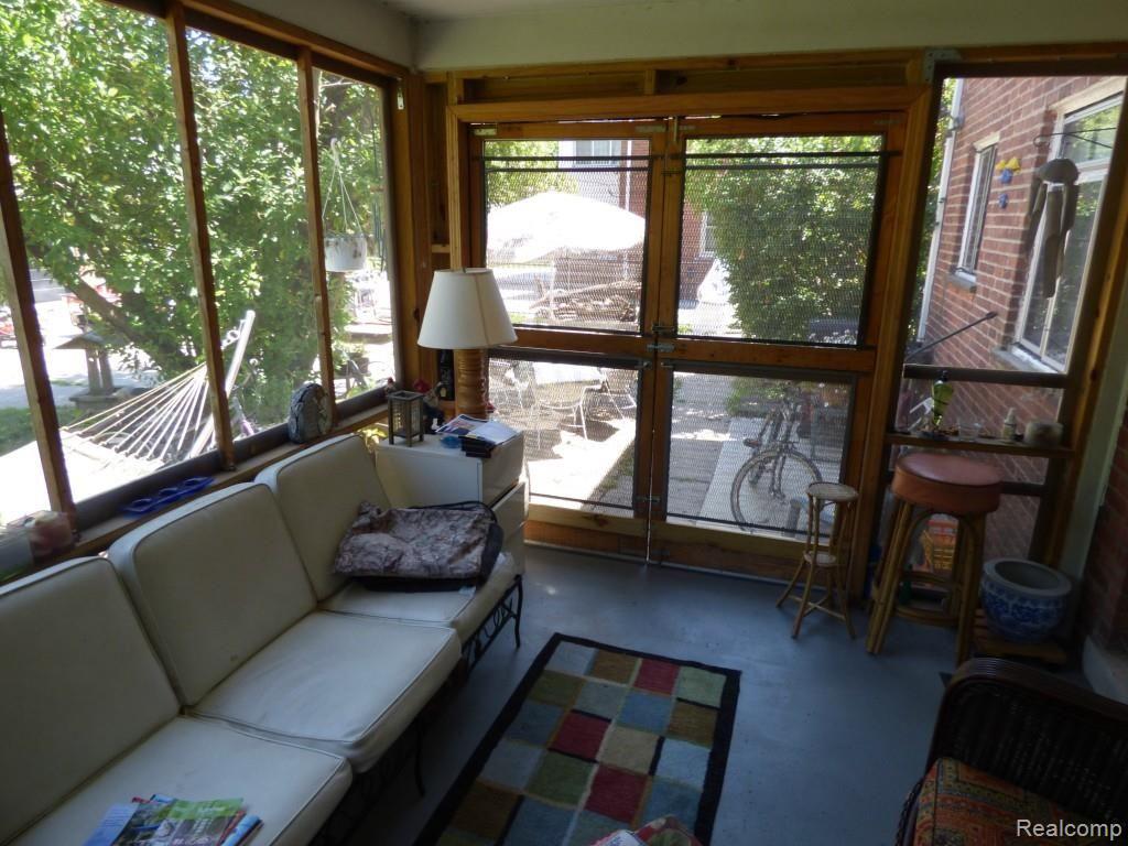 784 Harcourt Road Grosse Pointe, MI 48230 - Photo 25 of 49 P1250696.jpg