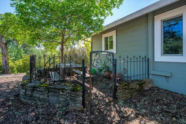 $365,000 | 19425 Bonanza King Drive, Cottonwood, CA 96022