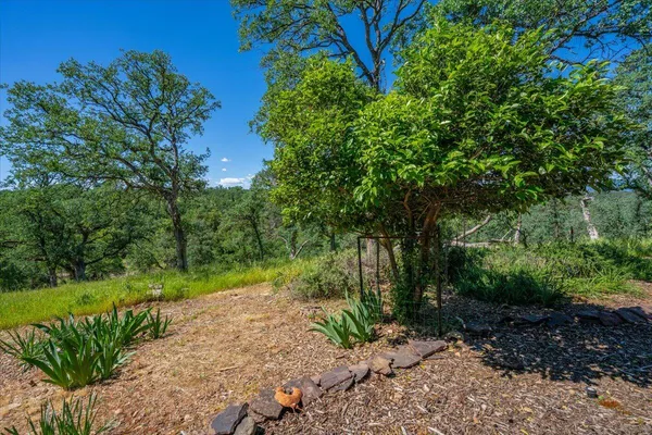 $365,000 | 19425 Bonanza King Drive, Cottonwood, CA 96022