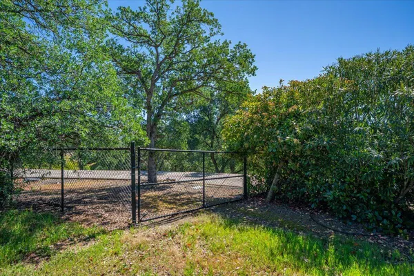 $365,000 | 19425 Bonanza King Drive, Cottonwood, CA 96022