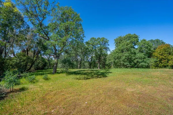 $365,000 | 19425 Bonanza King Drive, Cottonwood, CA 96022