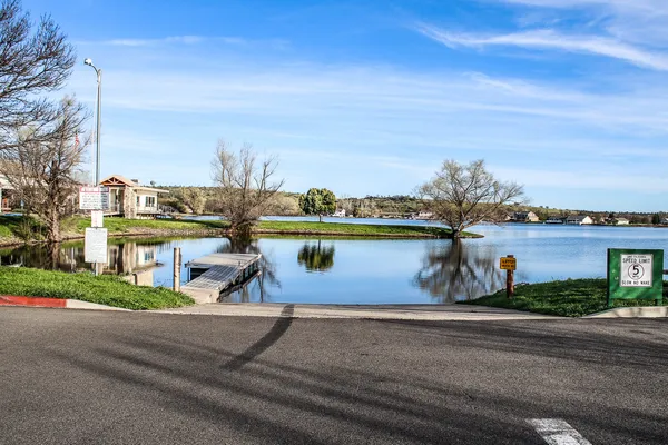 $365,000 | 19425 Bonanza King Drive, Cottonwood, CA 96022