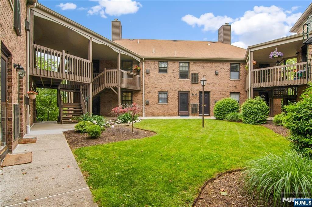 181 Long Hill Road Little Falls, NJ 07424 - Photo 3 of 19