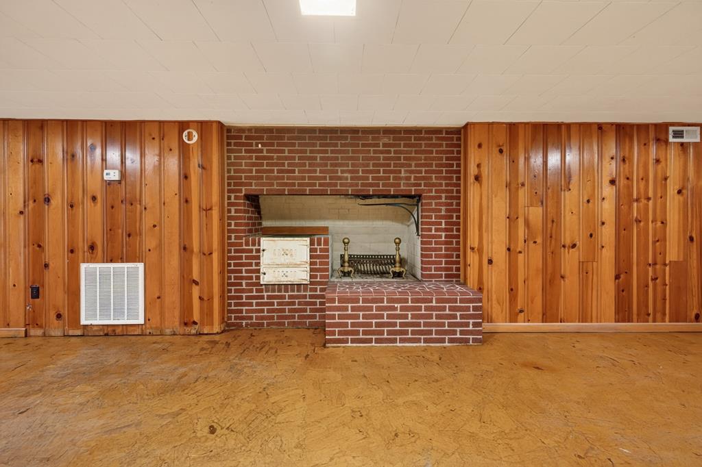 714 Justice Road Galax, VA 24333 - Photo 35 of 49 Gallery Image 35