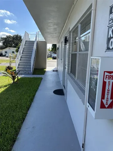 $1,690,000 | 6101 Garfield Street, Hollywood, FL 33024