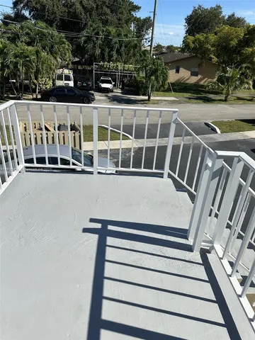 $1,690,000 | 6101 Garfield Street, Hollywood, FL 33024