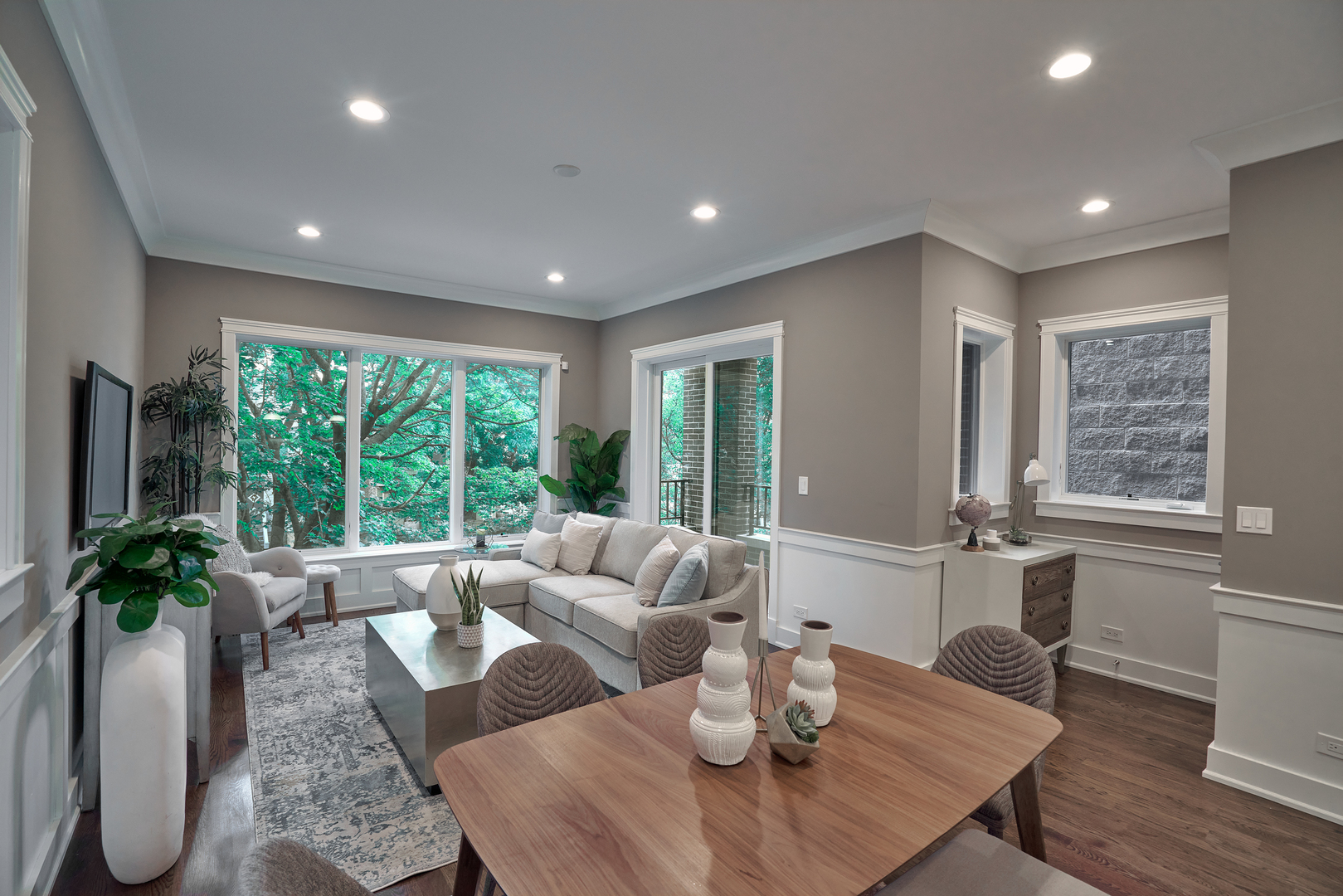 3044 North Racine Avenue, Unit 2 Chicago, IL 60657 - Photo 7 of 27 a living room with furniture and a large window