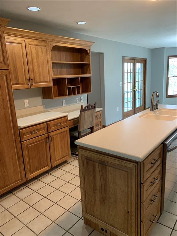 187 Monkey Wrench Road Irwin, PA 15642 - Photo 2 of 22