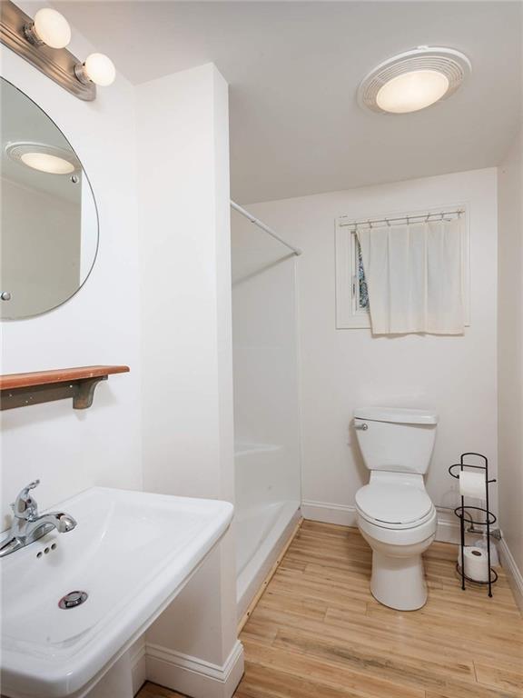 40 Spring Street York, ME 03909 - Photo 12 of 21 Photo