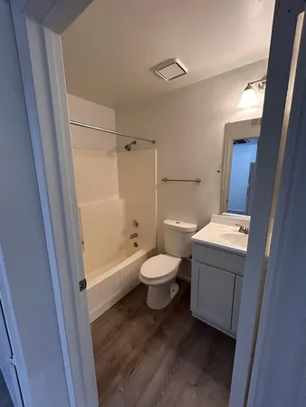 $1,050 | 610 South Granite Street, Unit 4, Prescott, AZ 86303