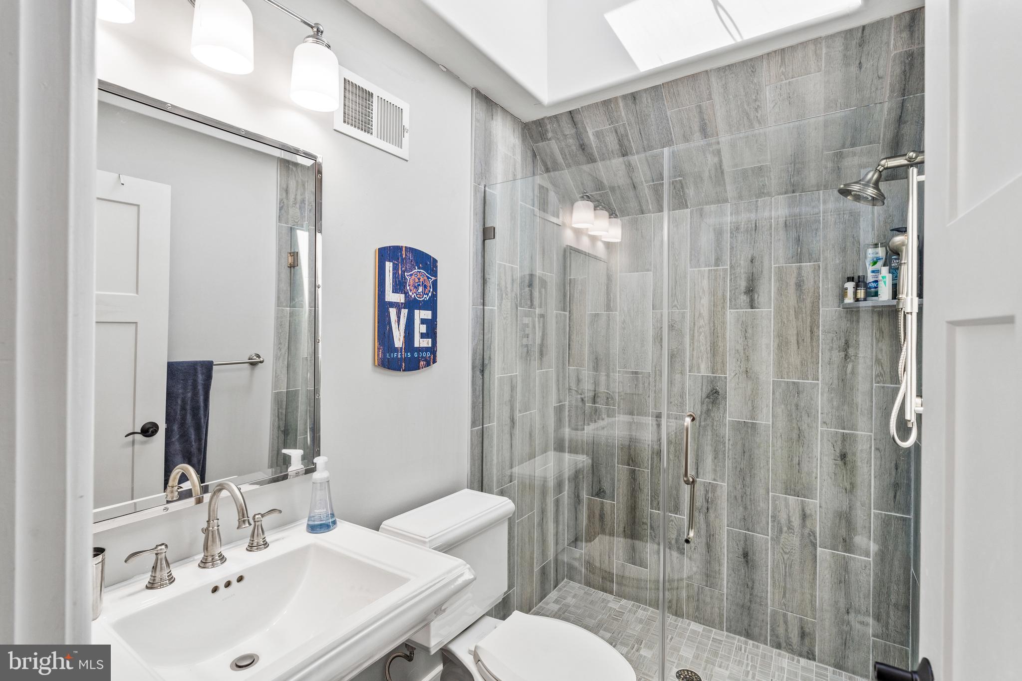 617 Sugartown Road Malvern, PA 19355 - Photo 13 of 34