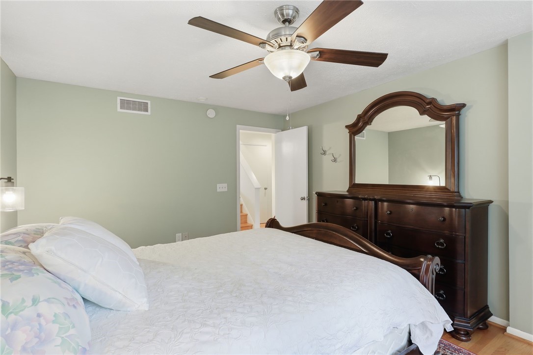 39 Menlo Place Rochester, NY 14620 - Photo 20 of 29