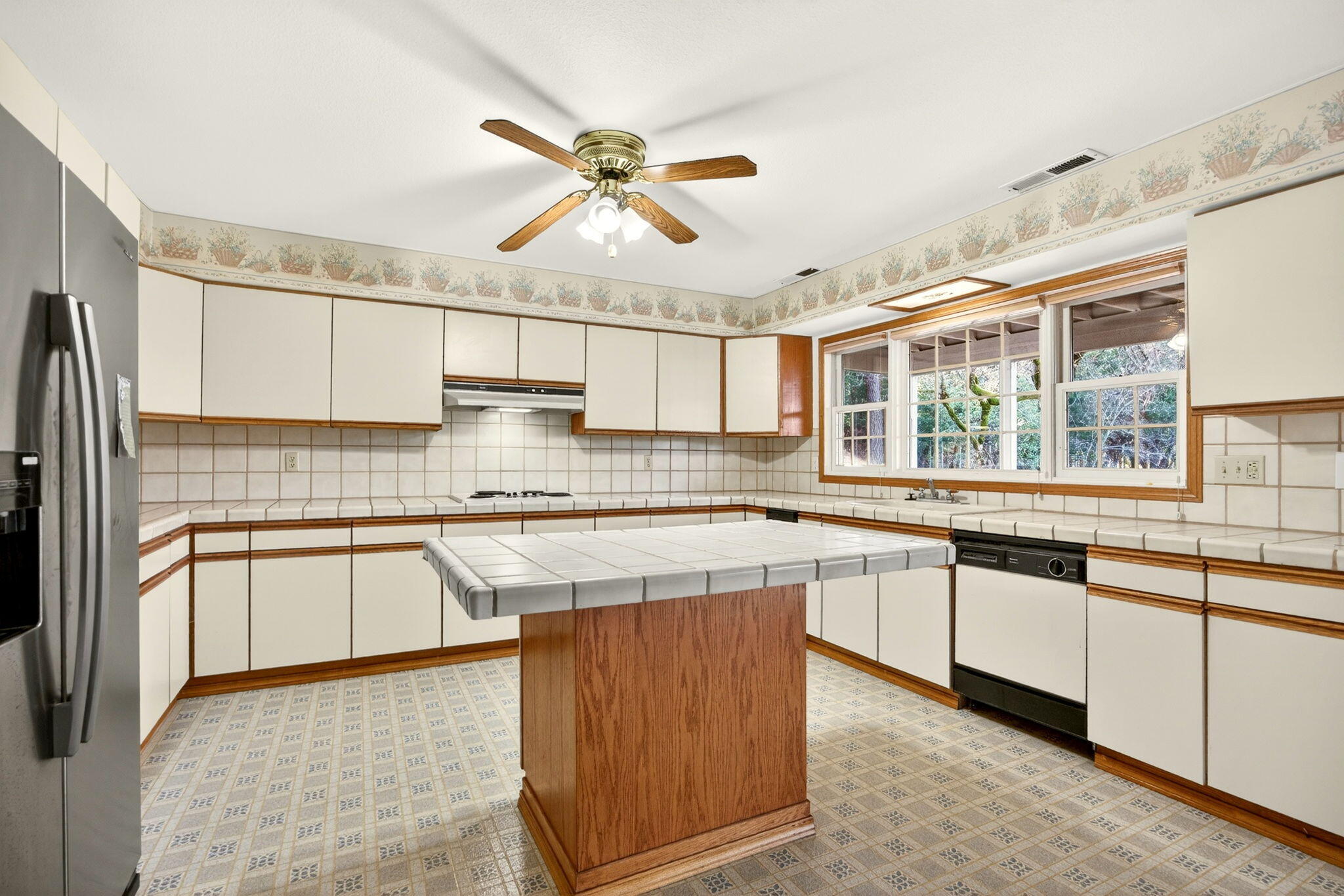 1979 Upper Applegate Road Jacksonville, OR 97530 - Photo 41 of 70 ApxUA00065