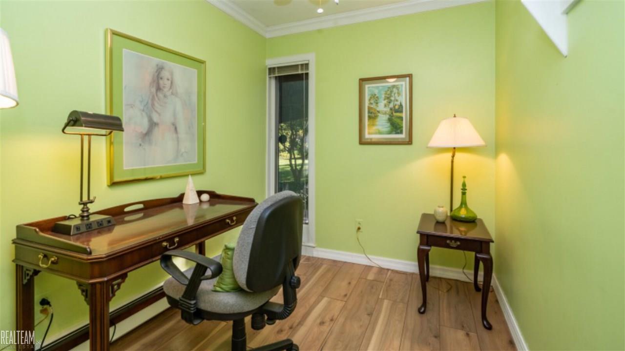 38505 Riverside Drive Clinton Township, MI 48036 - Photo 26 of 39 Office