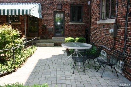 394 Rivard Boulevard Grosse Pointe, MI 48230 - Photo 13 of 15 rivard patio2
