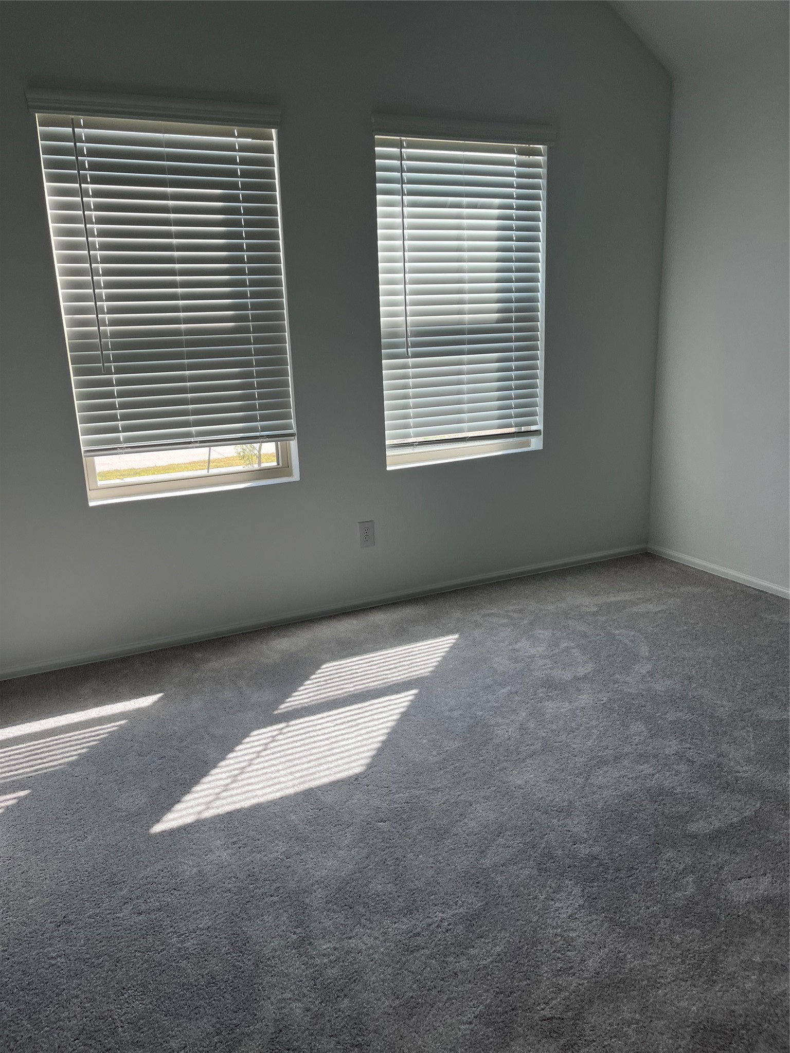 3712 River Sand Road Rosenberg, TX 77469 - Photo 6 of 13 a view of an empty room with a window