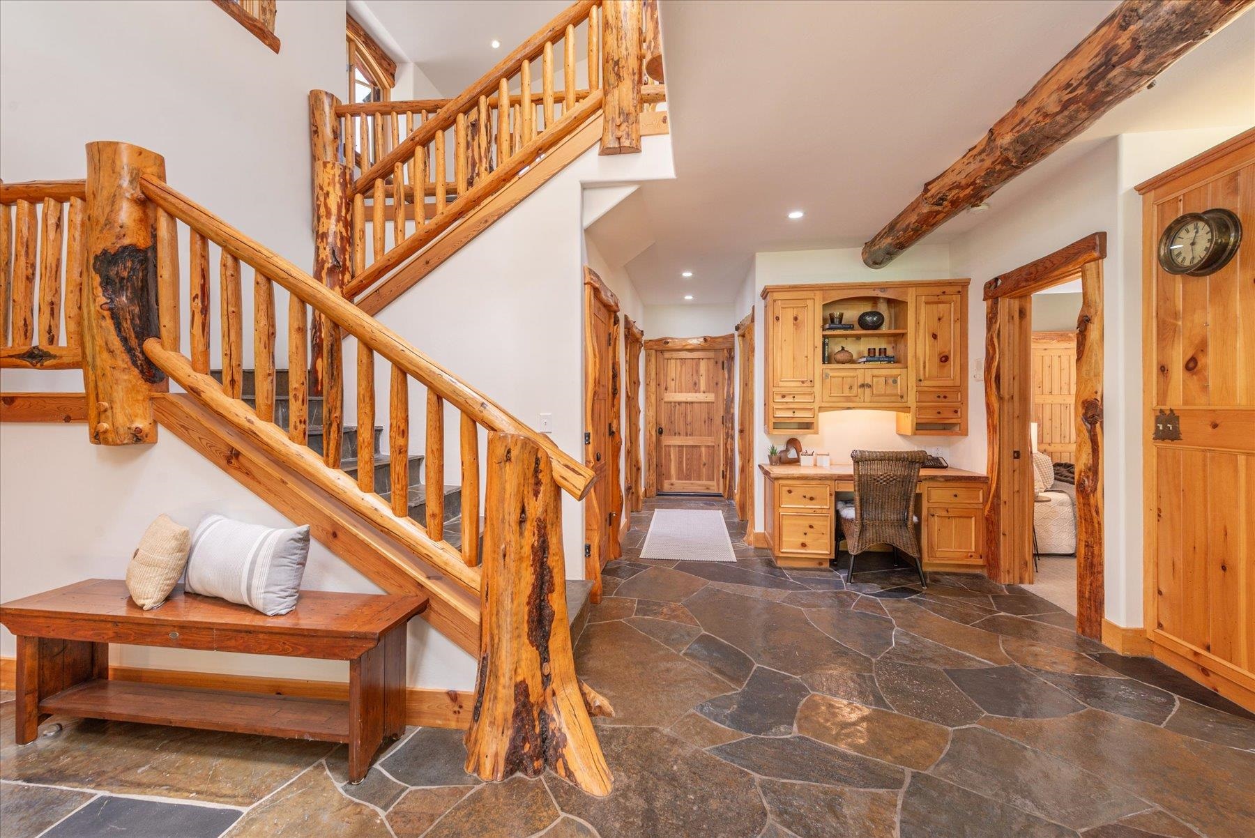 13112 Timber Ridge Road Truckee, CA 96161 - Photo 9 of 21 Gallery Image 9