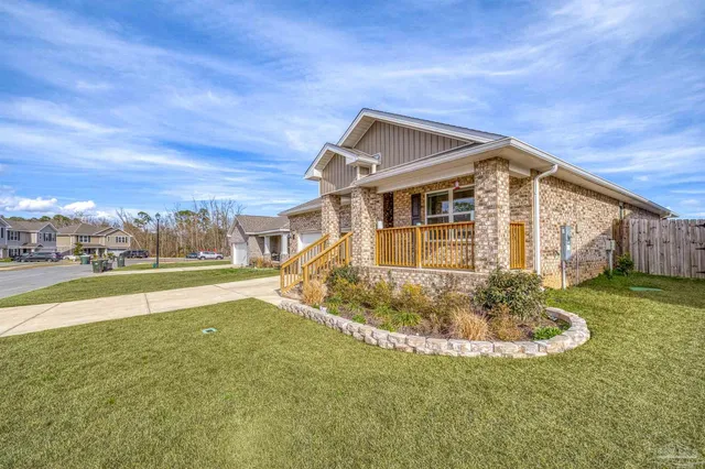 $313,000 | 7558 Oak Lake Boulevard, Pensacola, FL 32526