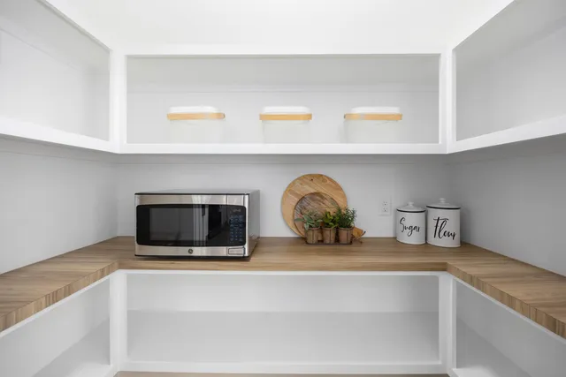 $887,295 | 7713 Fase Street Southeast, Unit LOT 13, Ada, MI 49301