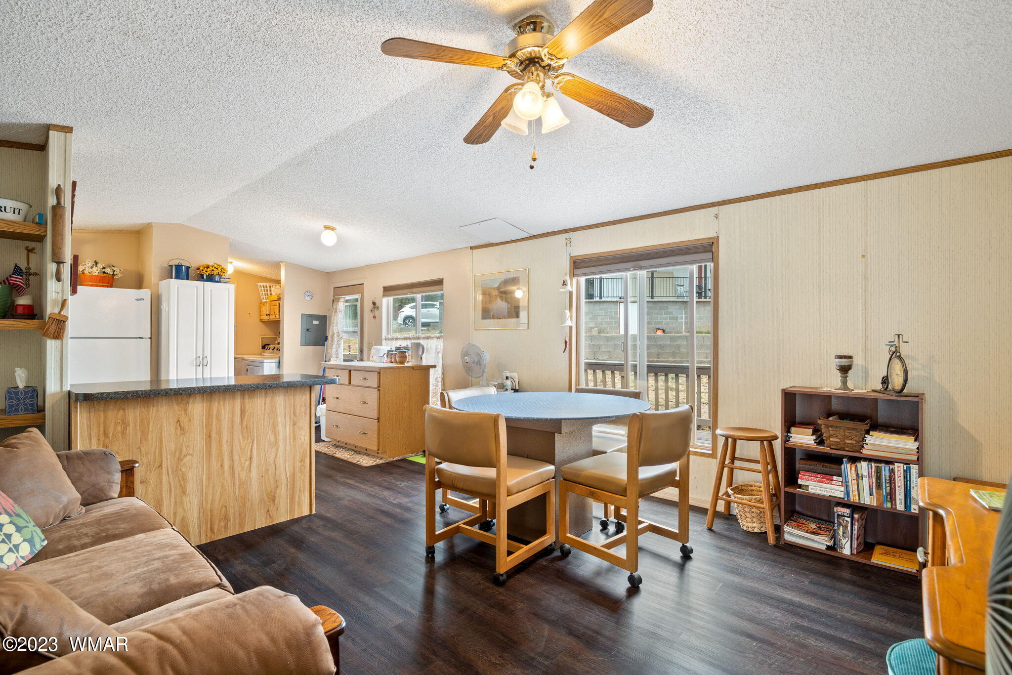 20 County Road 2140 Alpine, AZ 85920 - Photo 5 of 32 a living room with furniture and a wooden floor