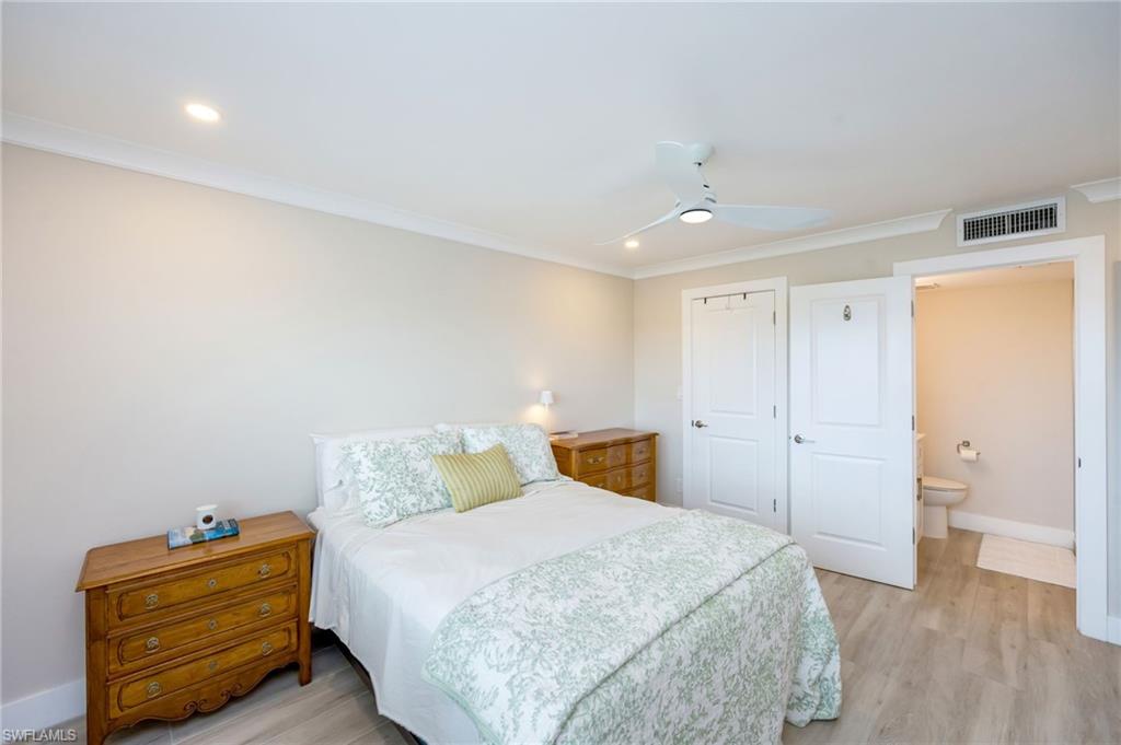 29 High Point Circle East, Unit 403 Naples, FL 34103 - Photo 20 of 50