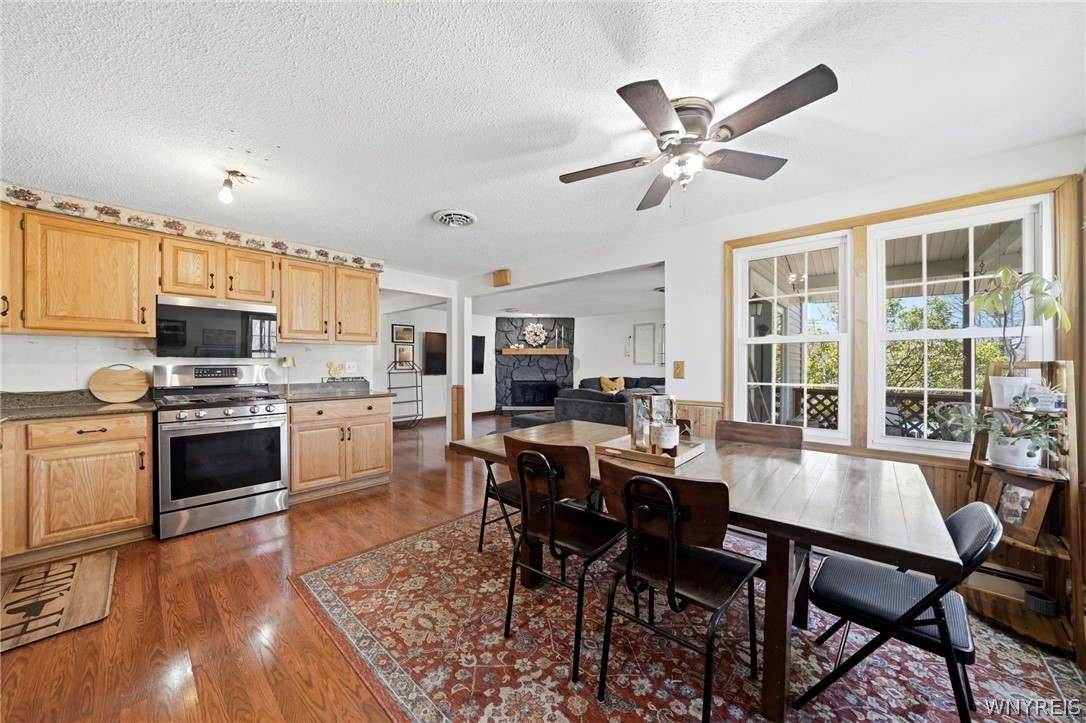 4528 Roundtree Road Hamburg, NY 14075 - Photo 17 of 50