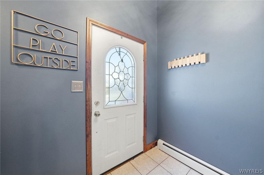 4528 Roundtree Road Hamburg, NY 14075 - Photo 6 of 50