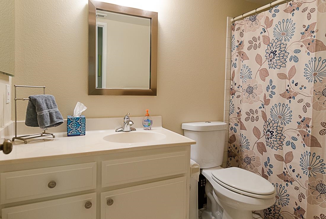 17808 Aguamiel Road San Diego, CA 92127 - Photo 17 of 25