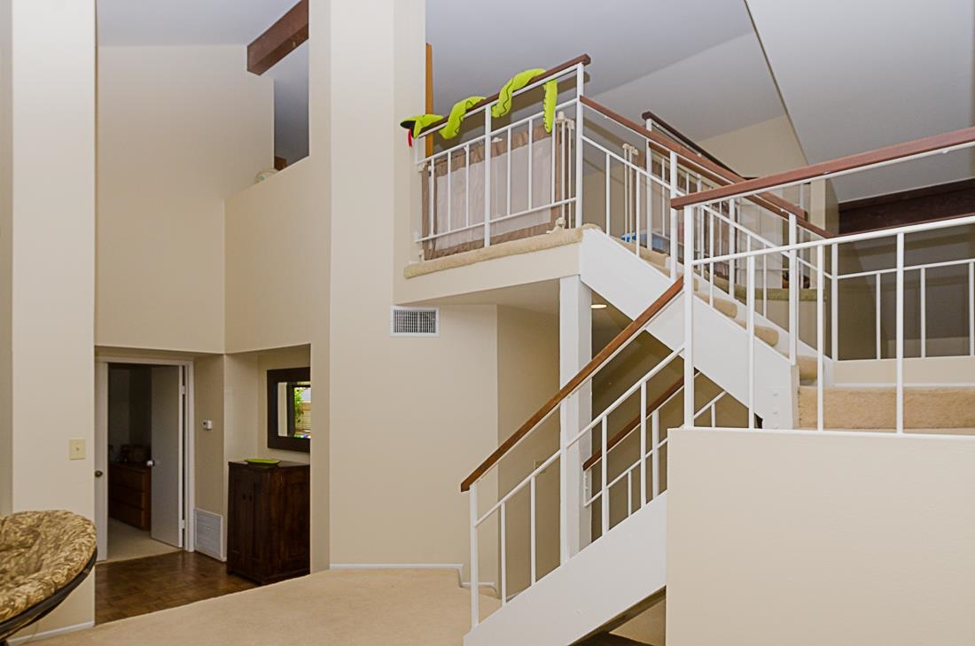17808 Aguamiel Road San Diego, CA 92127 - Photo 19 of 25