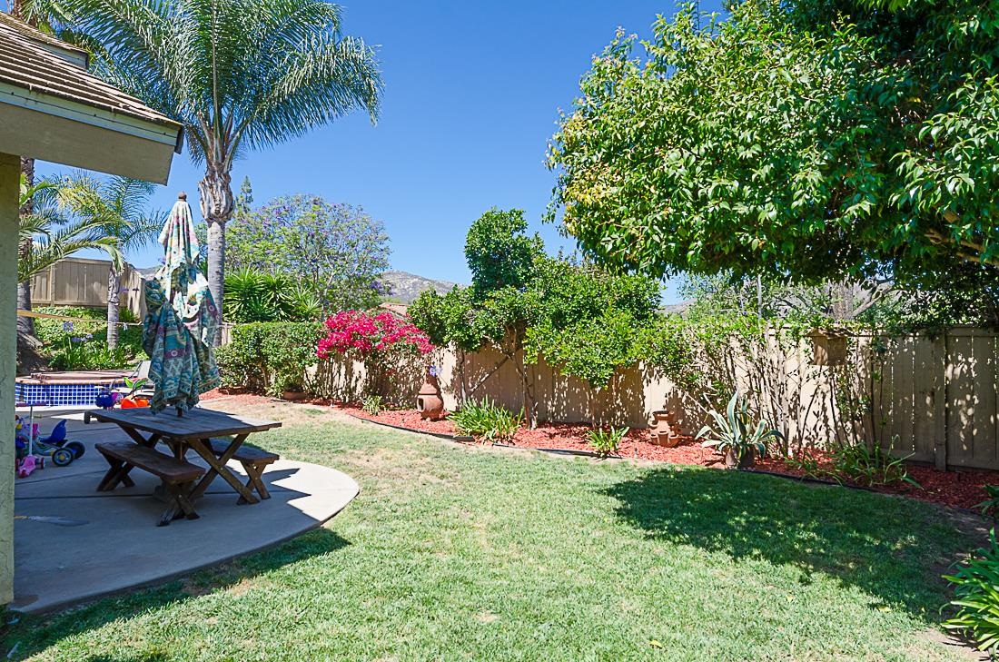 17808 Aguamiel Road San Diego, CA 92127 - Photo 23 of 25