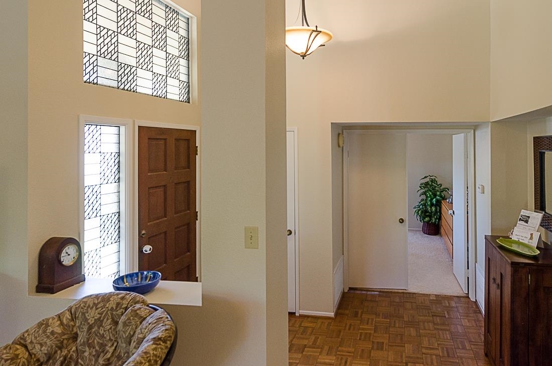 17808 Aguamiel Road San Diego, CA 92127 - Photo 4 of 25
