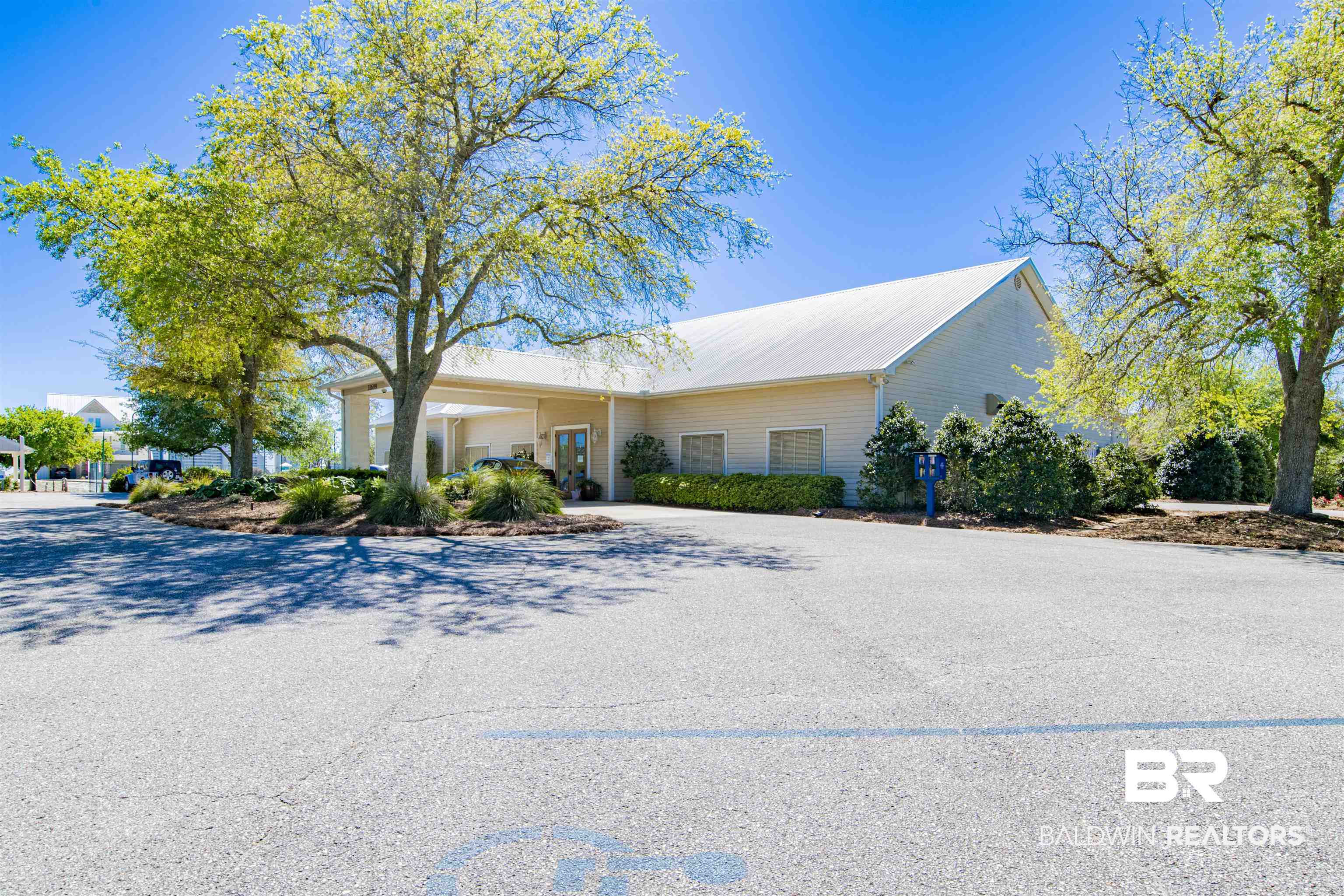 31295 River Road Orange Beach, AL 36561 - Photo 41 of 58 Community Center