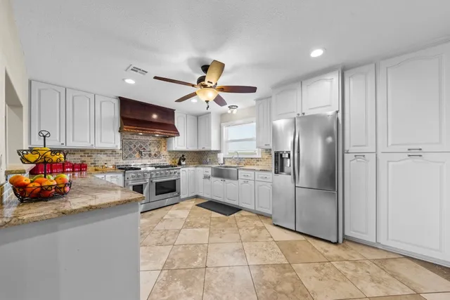 $675,000 | 3022 North Us Highway, Burnet, TX 78611