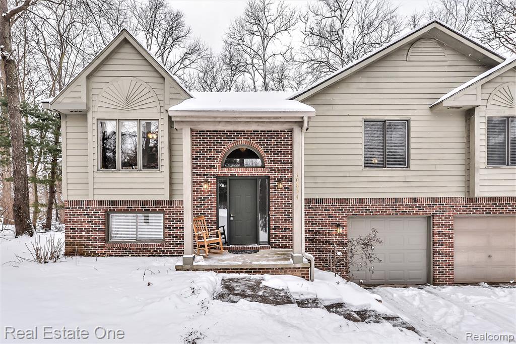 10834 Tree Line Drive Pinckney, MI 48169 - Photo 9 of 59