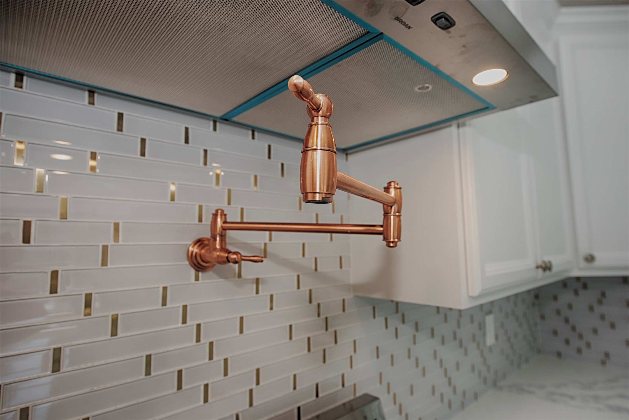 13235 Rampchester Lane Houston, TX 77015 - Photo 13 of 41 an entryway