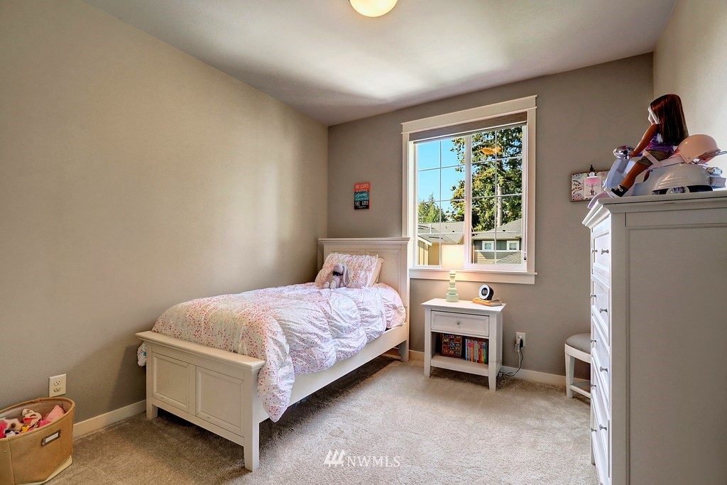 22025 38th Avenue Southeast Bothell, WA 98021 - Photo 20 of 25