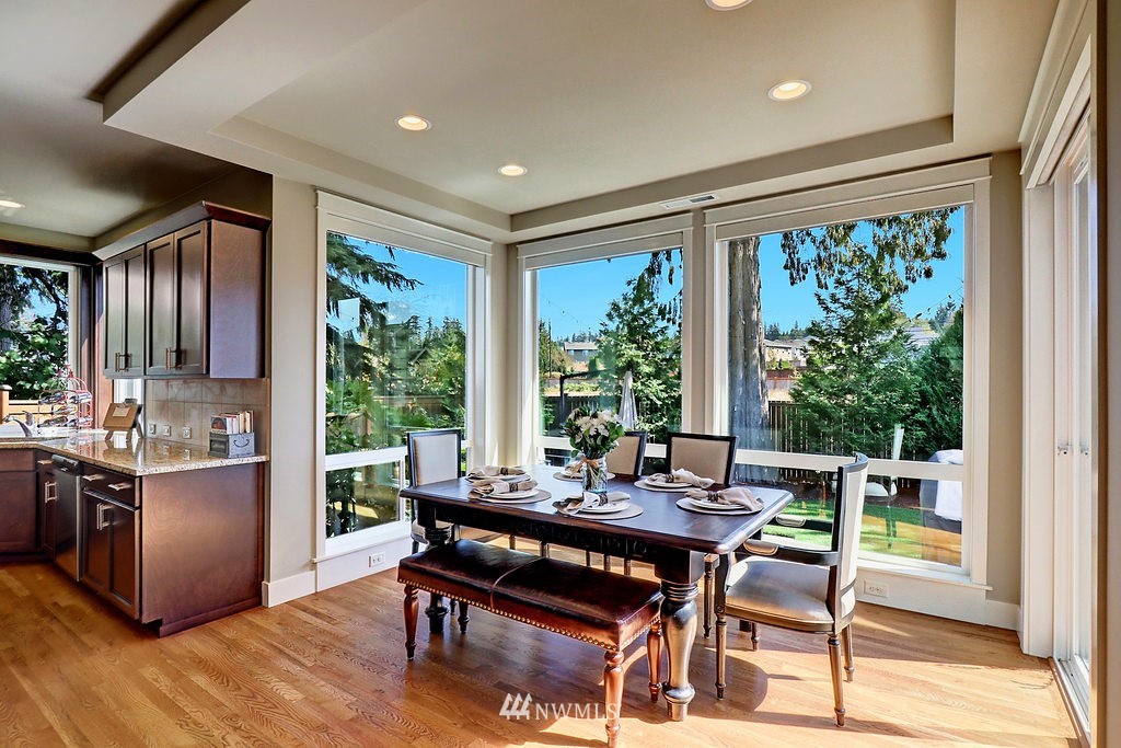 22025 38th Avenue Southeast Bothell, WA 98021 - Photo 8 of 25