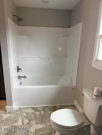 $309,000 | 388 Bear Knob Lane, Crawford, TN 38554