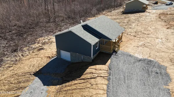 $309,000 | 388 Bear Knob Lane, Crawford, TN 38554