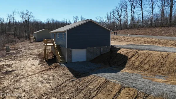 $309,000 | 388 Bear Knob Lane, Crawford, TN 38554