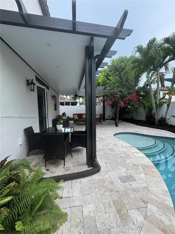 $4,700 | 17145 Southwest 92nd Street, Unit 17145, Miami, FL 33196