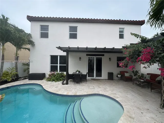 $4,700 | 17145 Southwest 92nd Street, Unit 17145, Miami, FL 33196