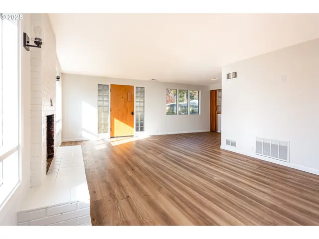 $410,000 | 1090 Nyssa Street, Junction City, OR 97448