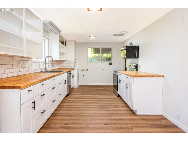 $410,000 | 1090 Nyssa Street, Junction City, OR 97448