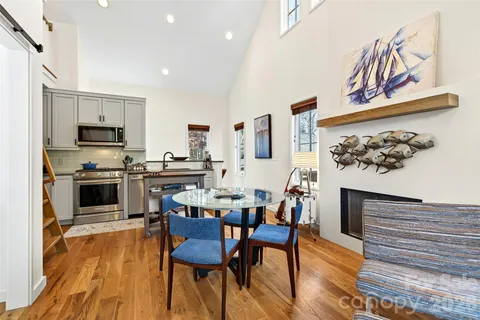 $610,000 | 9 Fay Jones Lane, Black Mountain, NC 28711