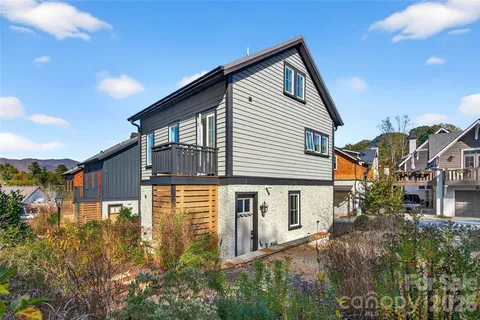 $610,000 | 9 Fay Jones Lane, Black Mountain, NC 28711