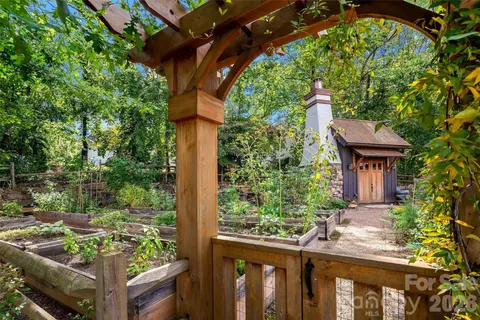 $610,000 | 9 Fay Jones Lane, Black Mountain, NC 28711