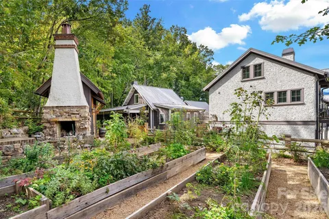 $610,000 | 9 Fay Jones Lane, Black Mountain, NC 28711