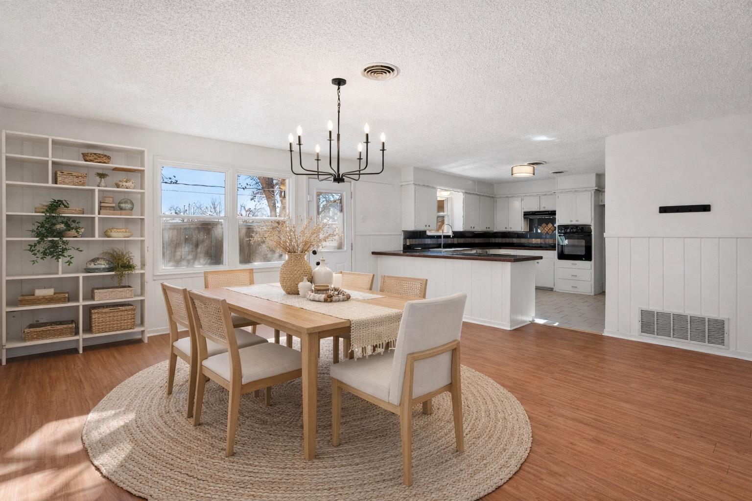 2509 61st Street Lubbock, TX 79413 - Photo 3 of 21 Staged image